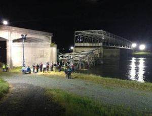 SO amazing no one got badly hurt!!