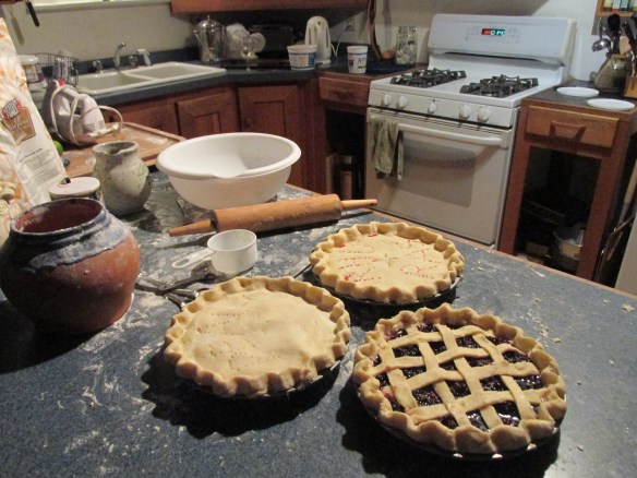 My bakery doesn't make pies. All the more reason for me to make 'em at home!