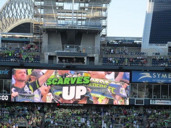 The only time I ever saw the crowd prompted to cheer...